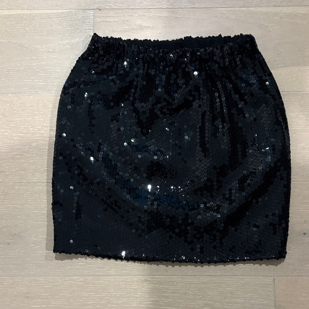 Fabrace Silhouette Black Sequin Mini Skirt